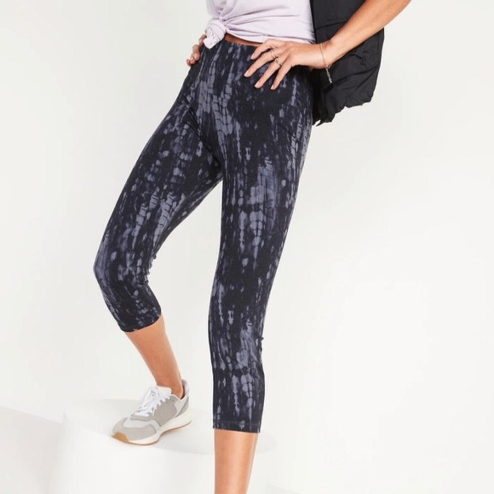 Tie-dye Old Navy active dry fit size extra large